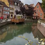 Les Colombages 公寓 *