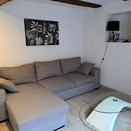 Апартаменты Les Colombages *